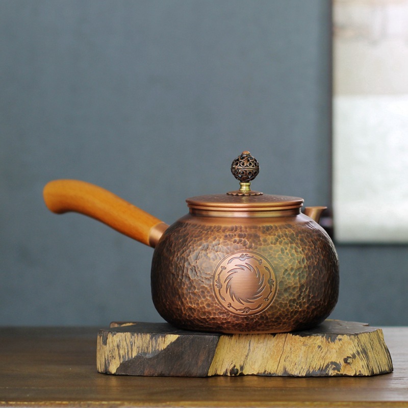 老铜茶壶图片