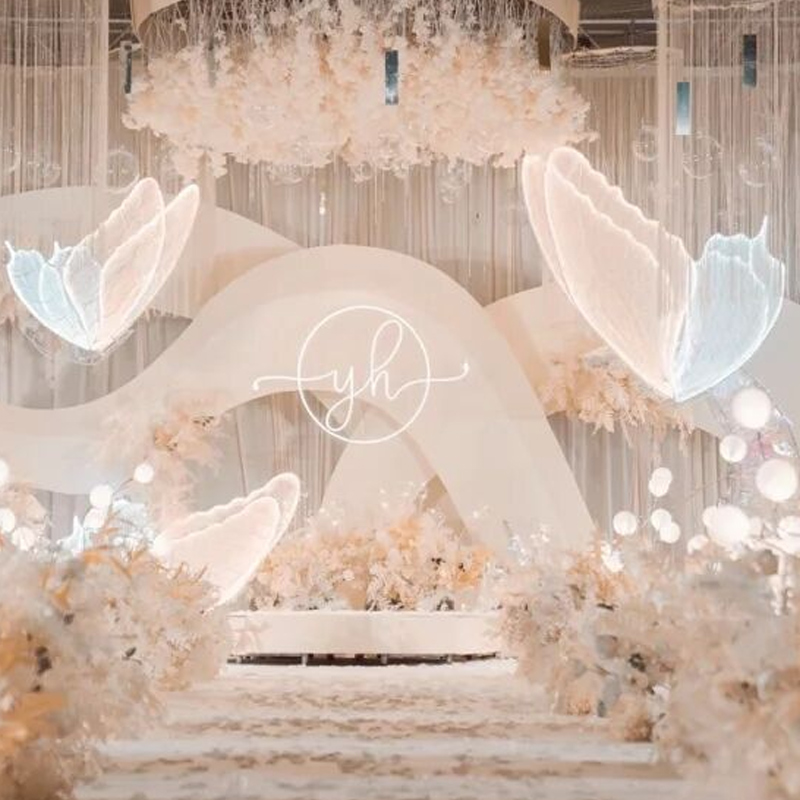 婚庆场景布置装饰发光蝴蝶翅膀舞台吊顶挂件梦幻婚礼路引摆件道具