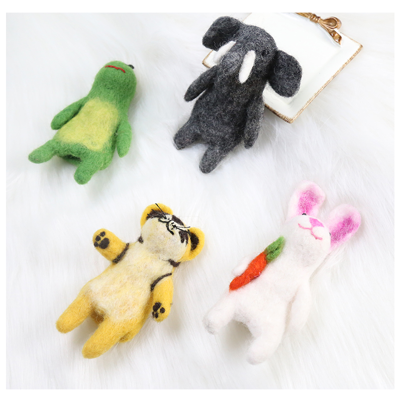 新品纯手工羊毛毡手指玩偶可爱呆萌青蛙动物创意礼品安抚手偶玩具