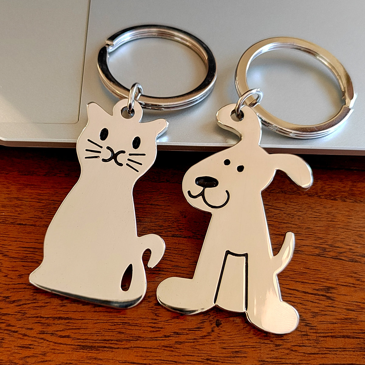 猫狗宠物钥匙扣合金卡通系列金属钥匙链礼物礼品免费刻字定制logo