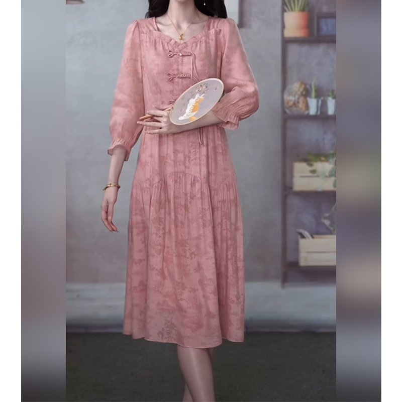 新中式国风连衣裙夏季2024年新款复古气质遮肉显瘦粉色印花色裙子