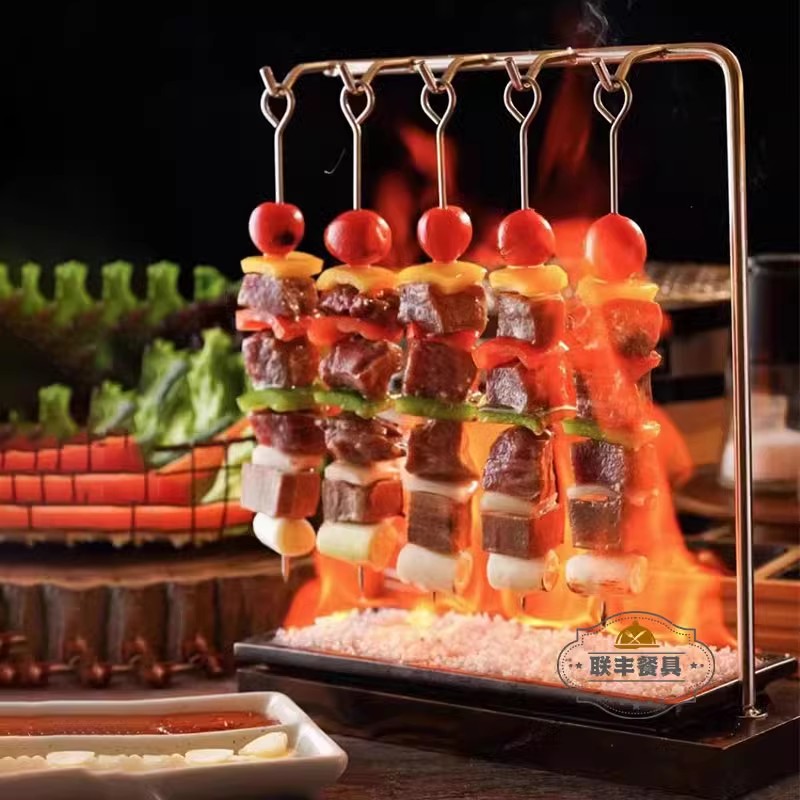 餐厅创意肉串悬挂餐具美式肉串挂钩架子意大利吊串不锈钢烤架钢盘