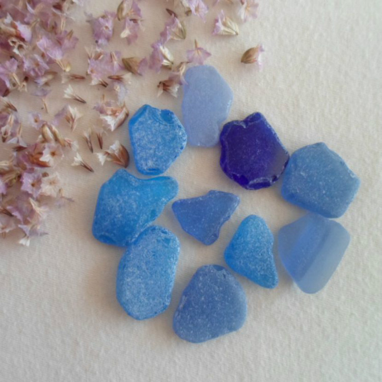 天然玻璃石 各种蓝色 纯天然海玻璃  海玻璃原石 手工原材料