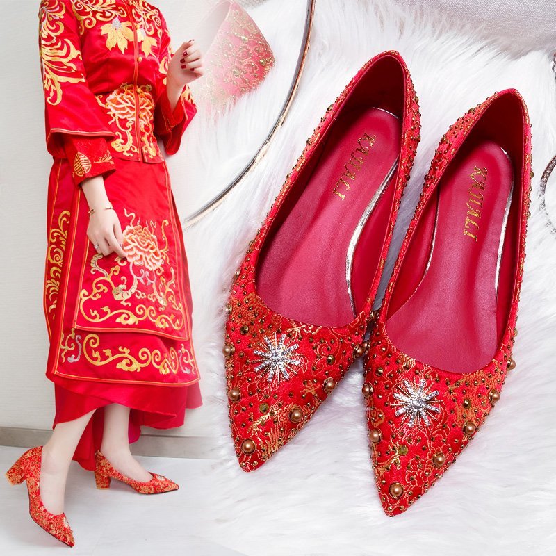 婚鞋女2023年春季新款中式尖头浅口红色细跟高跟鞋秀禾鞋新娘鞋