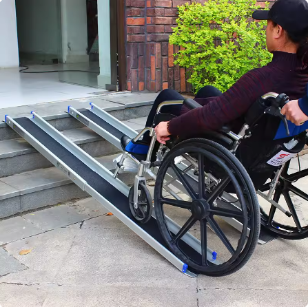 便携无障碍移动坡道上下台阶楼梯神器轮椅车斜坡板防滑伸缩坡道板