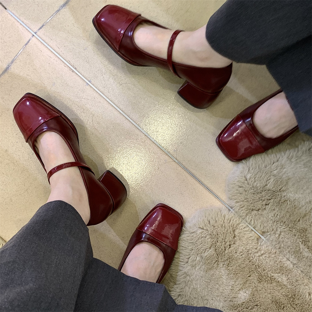 韩国方头红色单鞋女鞋子夏季2024新款春秋季高跟气质玛丽珍小皮鞋