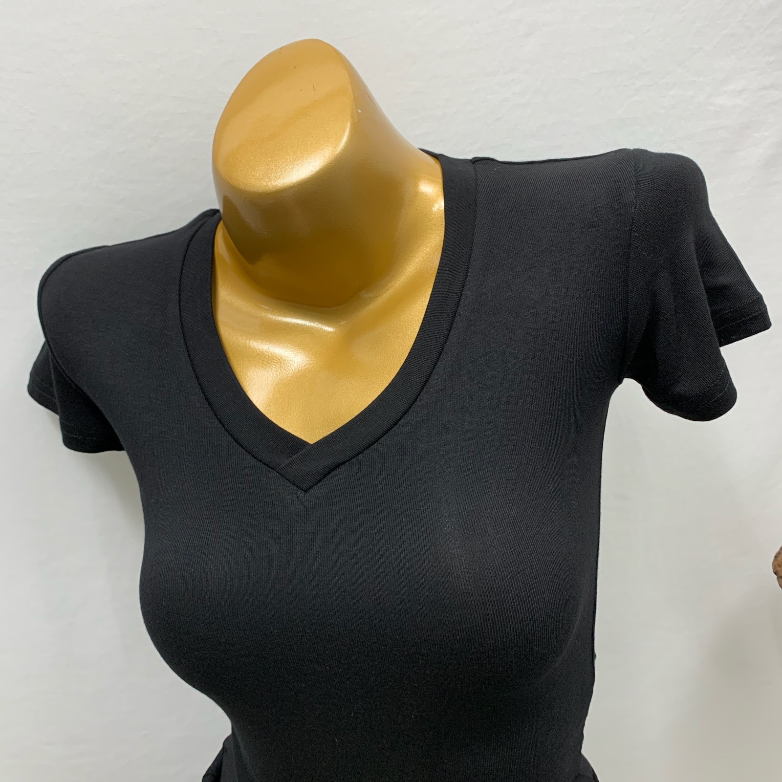 韩国ins女装 性感紧身显胸显瘦 深V领基本款短袖T恤2020夏季新款
