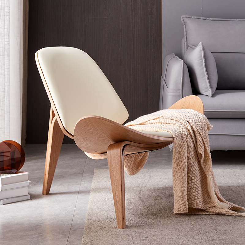 轻奢实木椅子ins网红椅设计师创意简约单人沙发椅 微笑飞机贝壳椅