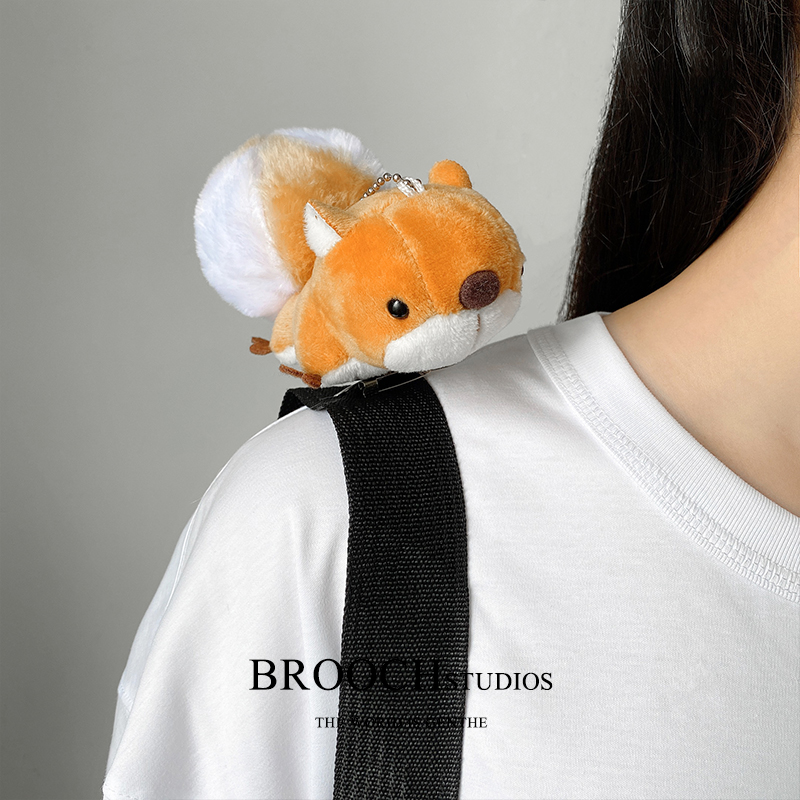 BROOCH 创造营付思超同款大尾巴松鼠胸针挂件挂饰可爱毛绒别针女