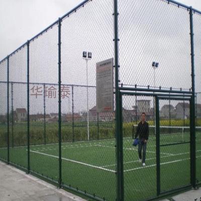 篮球场五人制笼式足球场隔离铁丝网防护网包塑勾花网围栏护栏|