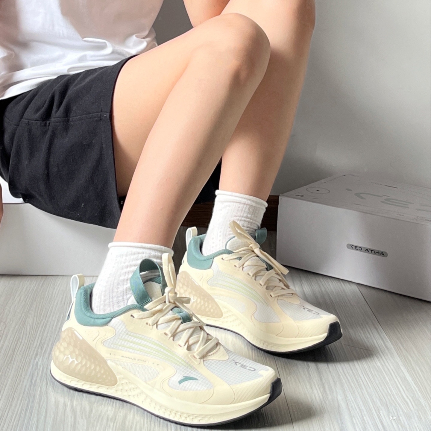 安踏跑步鞋正品C37+夏季透气低帮百搭女款防滑减震耐磨运动休闲鞋