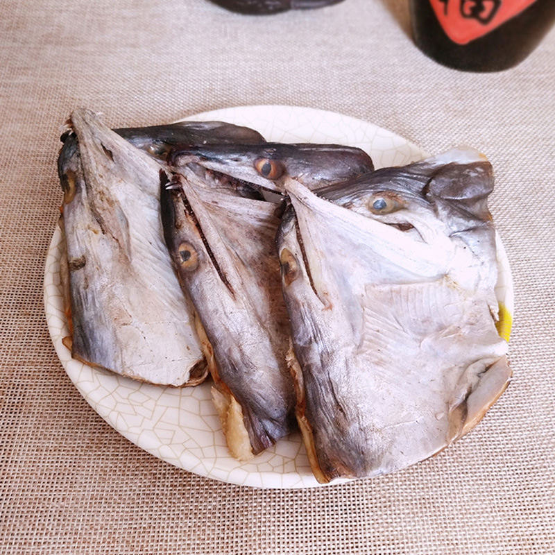 台州特产海鲜干货鳗鱼头干淡鳗鱼鲞干货头温岭现晒鳗鱼骨头500g