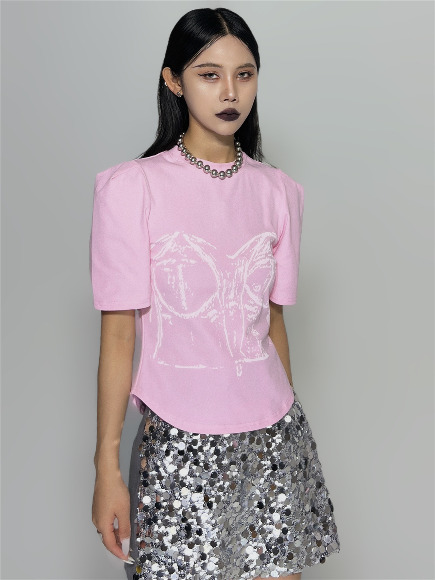 BW 设计感印花图案女夏季新款泡泡肩上衣粉色圆领T恤女