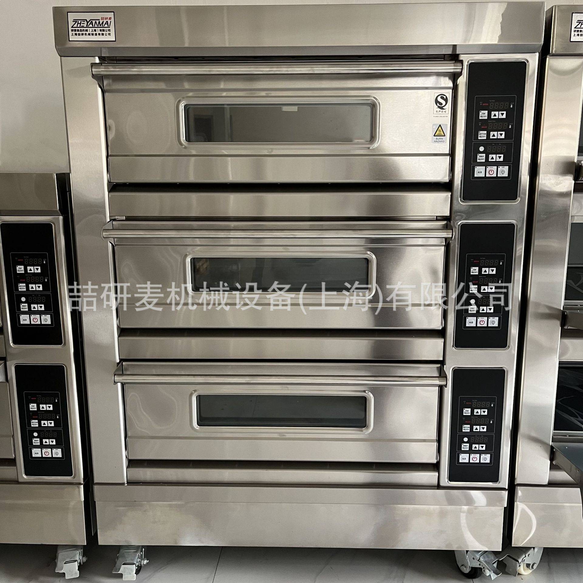 三层烤箱 商用三层六盘电烤箱 数显控制单层独立控温分层式披萨炉