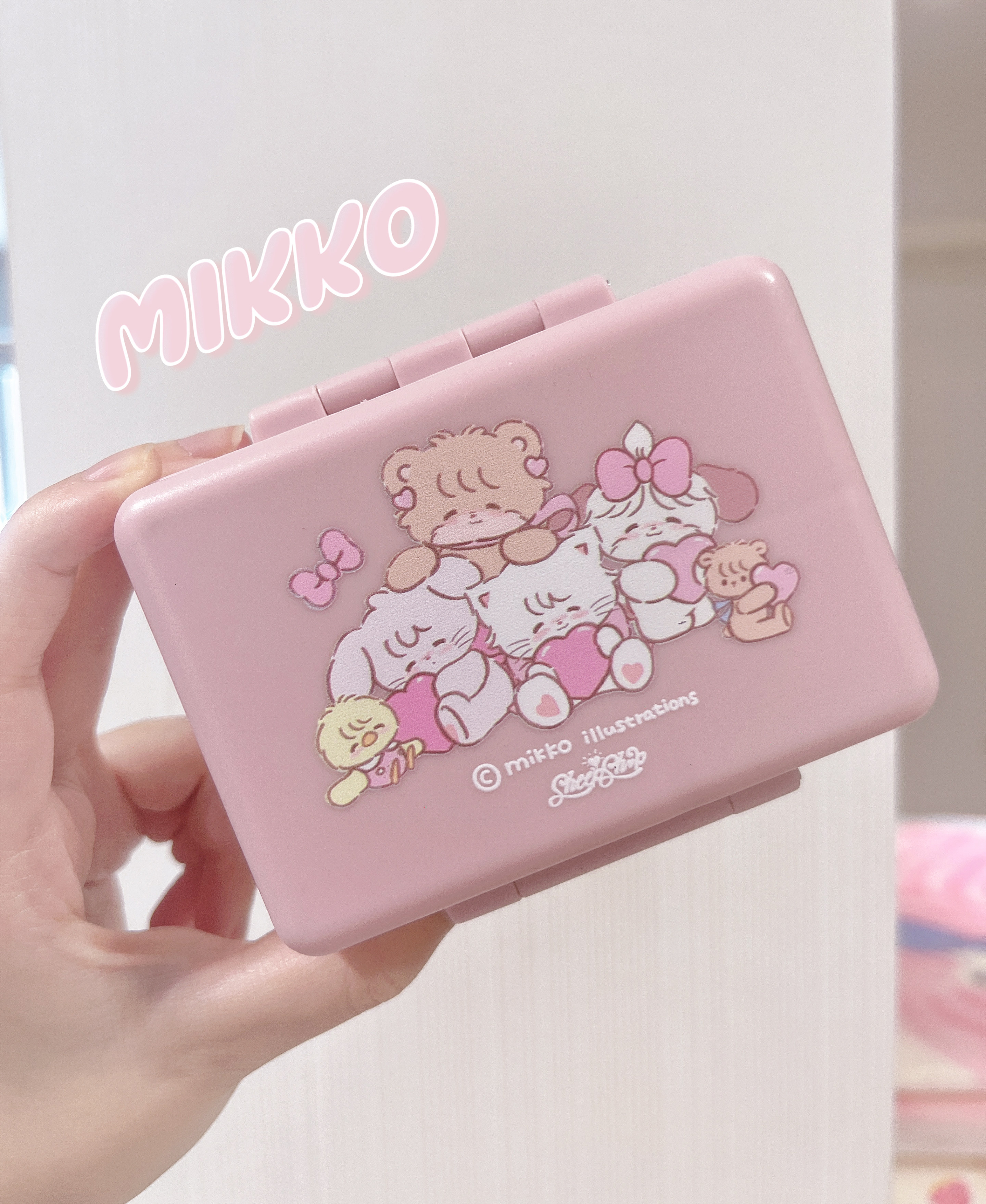 mikko联名药盒收纳盒密封盒子便携防潮分装盒饰品盒粉色可爱绵羊