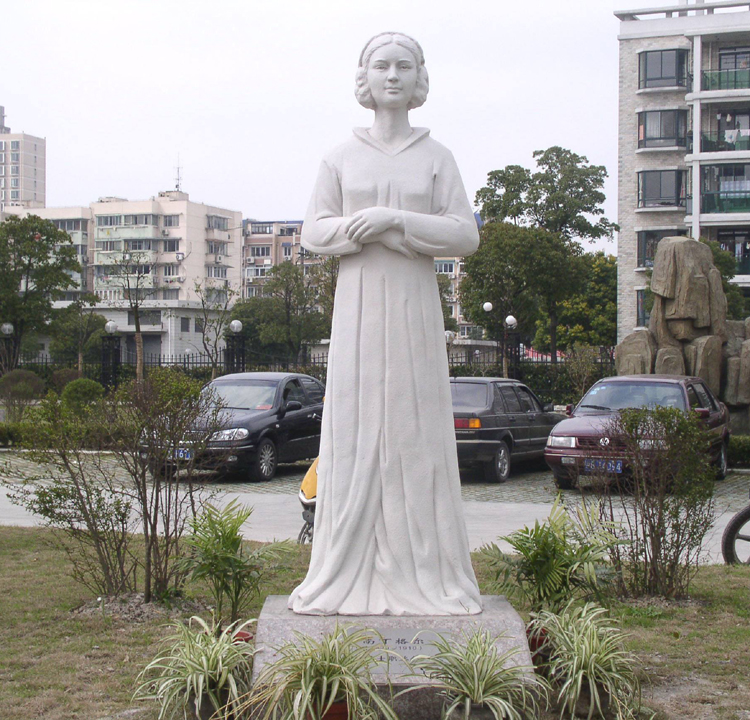 石雕著名女护士南丁格尔雕像大理石汉白玉人物名人雕塑医院装饰
