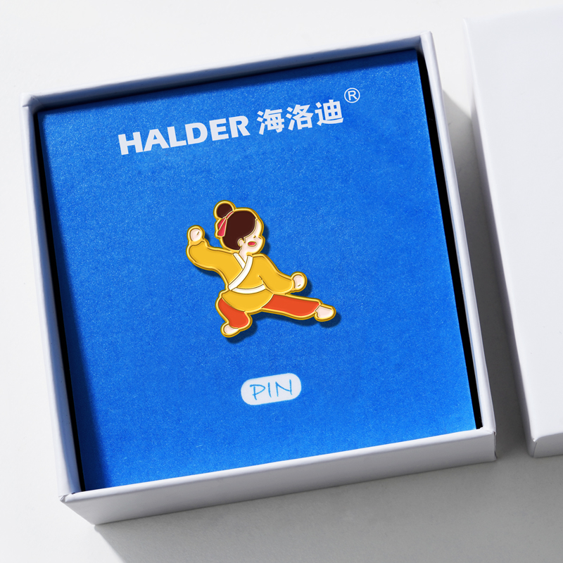 HALDER白鹤亮翅金属徽章太极拳周边男女小饰品胸针设计感小众礼物