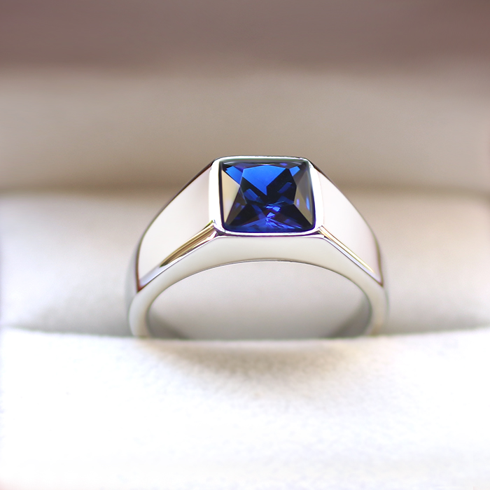 韩版戒指男士简约时尚欧美戒子钛钢蓝宝石食指环首饰品潮流不掉色