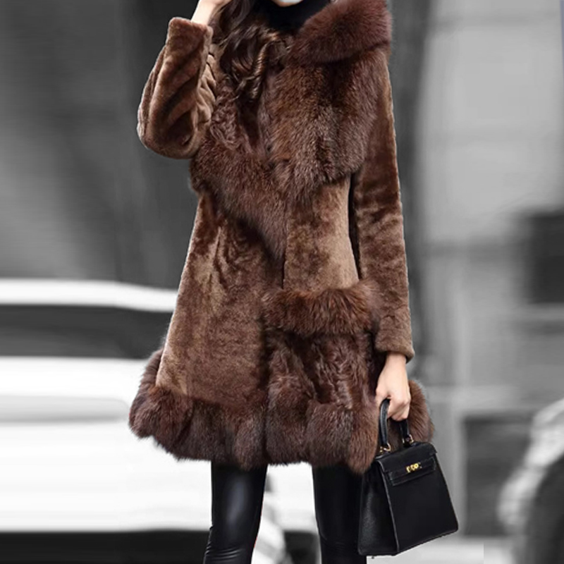 MOMI香港正品女装冬季狐狸毛领时尚保暖大衣羊剪绒皮草外套