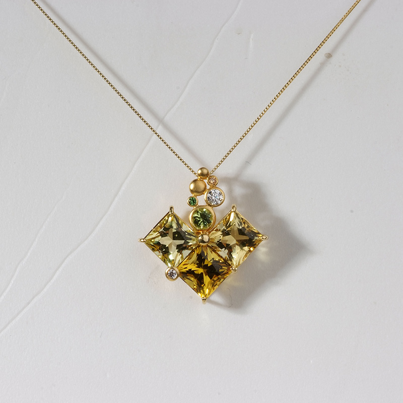 日本展示品未戴18K项链宝石钻石橄榄石项坠项链