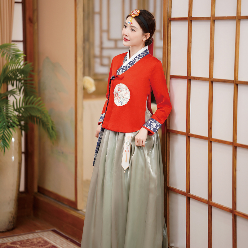 延吉朝鲜服装女改良韩服大长今传统韩国古装少数民族舞蹈演出服饰