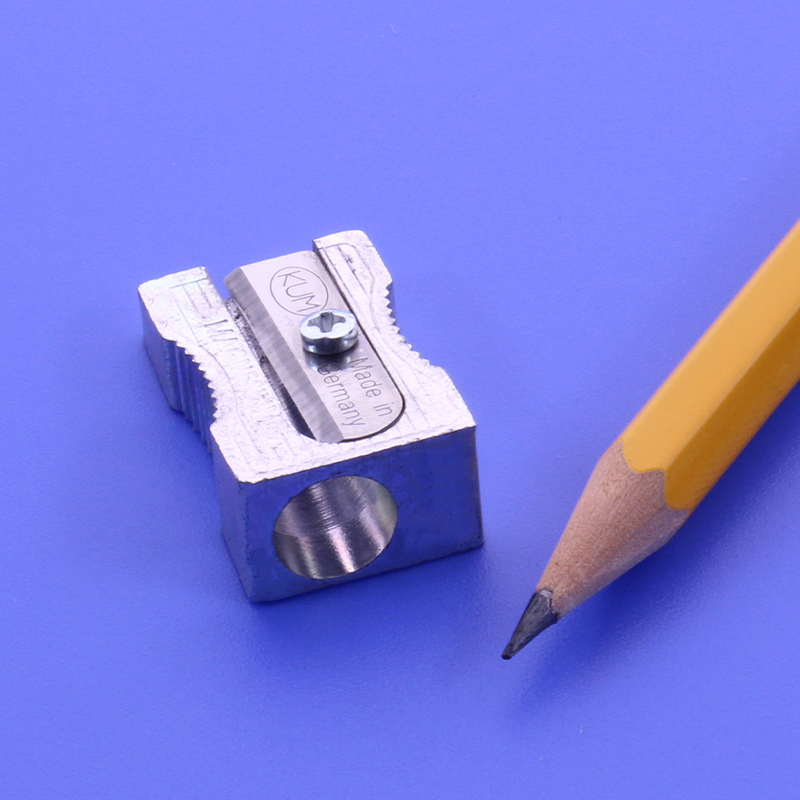 德国KUM高硬度碳钢刀片笔刨高锋利刀刃铅笔刀小学生削切笔杆直径8mm木铅笔镁金属单孔卷笔刀