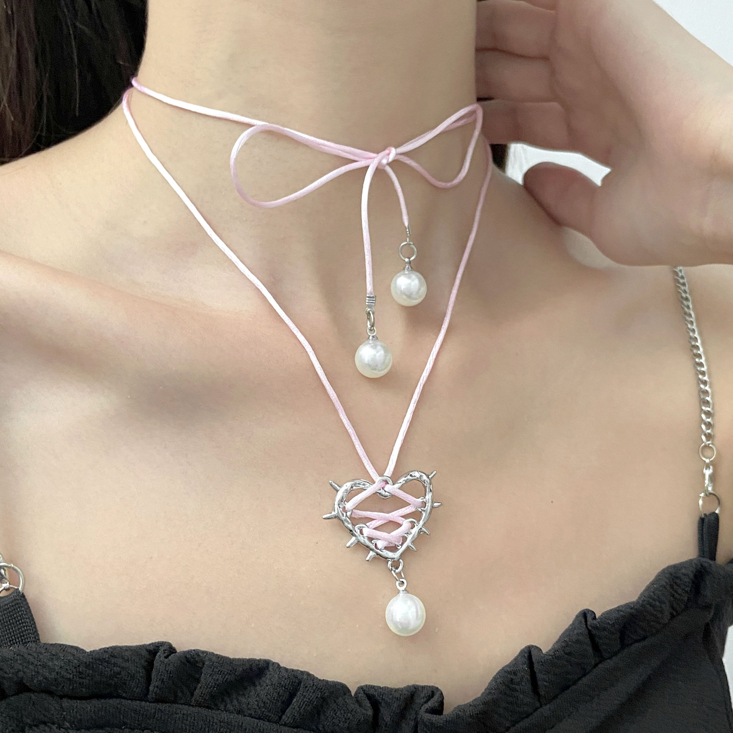 Sweet Women Pearl Pendant Necklace spicy Girl clavicle chain