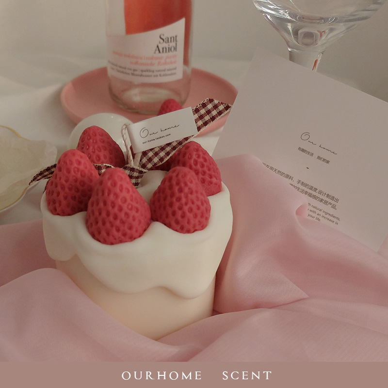 认准正品Ourhome奶油草莓蛋糕ins香薰蜡烛情人节生日礼物朋友礼盒