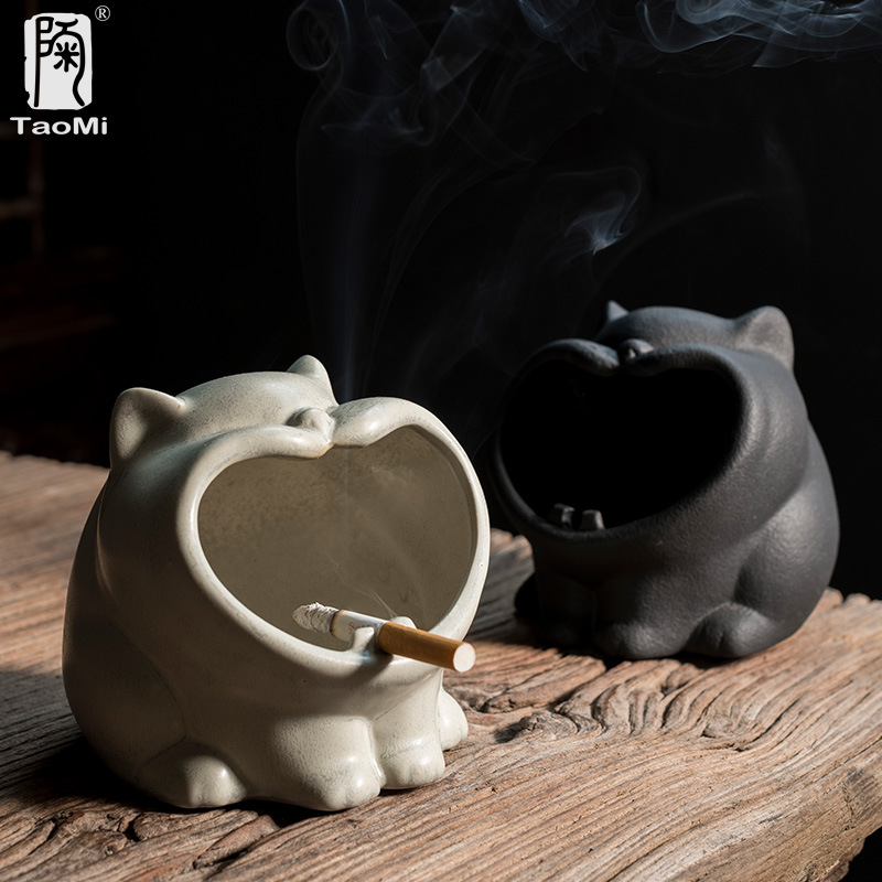 陶瓷肥猫烟灰缸创意搞怪卡通猫烟缸哈欠小猫烟灰盅家居茶几摆设品
