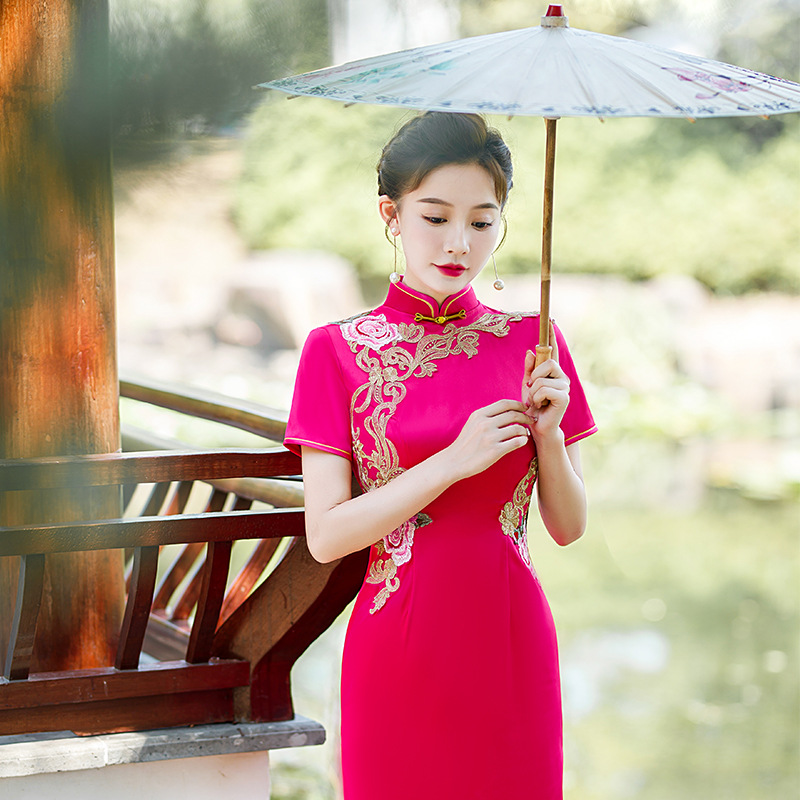 旗袍2024年新款中国风气质优雅演出服复古修身走秀旗袍形体演出服