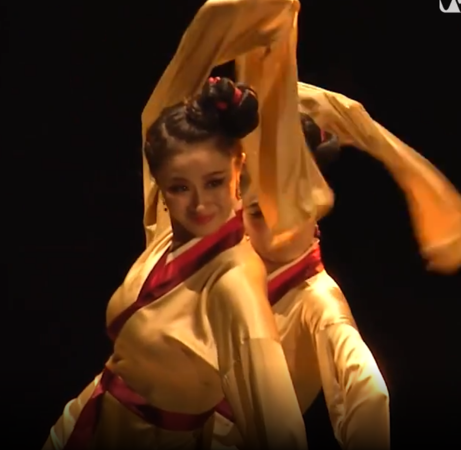 中国古典舞群舞《仕俑如梦》汉唐古典舞蹈女子演出服定制