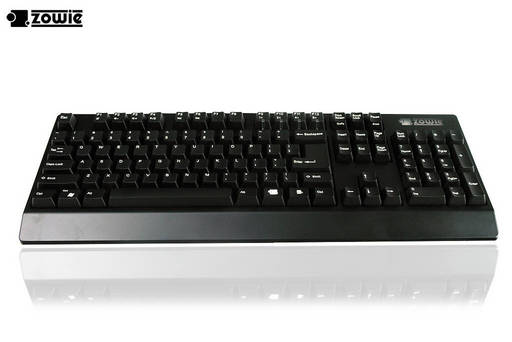 ZOWIE 卓威机械键盘一代跑跑键盘8级变速绝版QQ飞车跑跑专用键盘