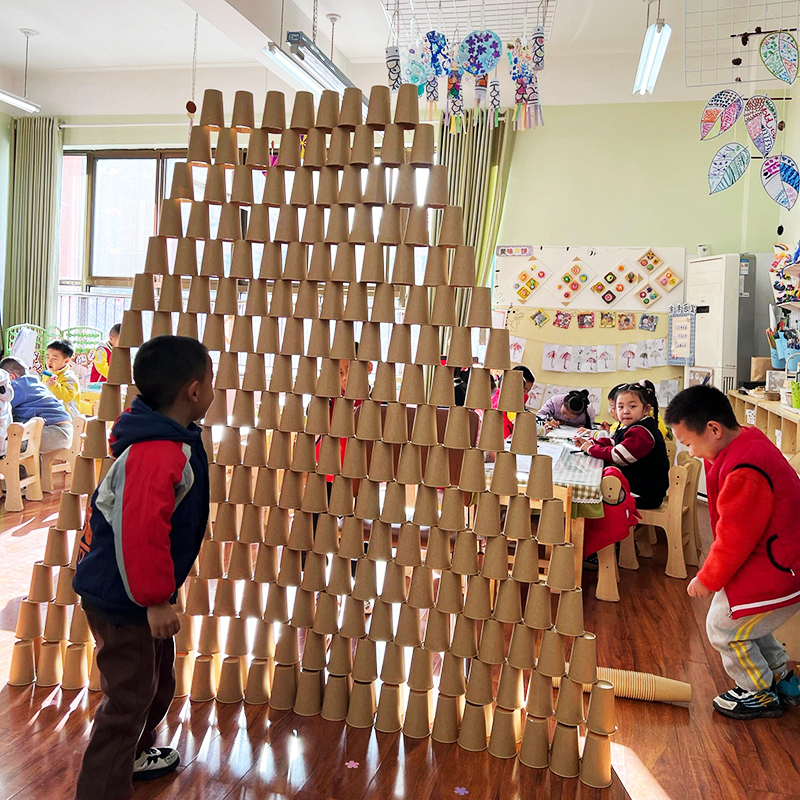 建构区辅助材料幼儿园大班低结构纸杯区域手工玩具儿童搭建美工区