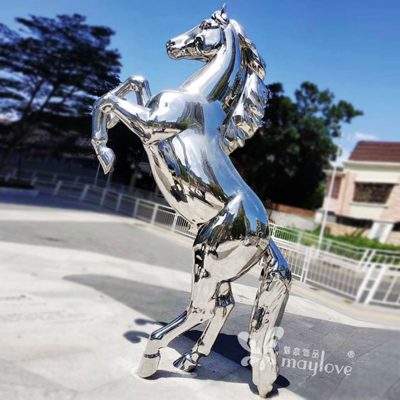 大型马雕塑304不锈钢镜面抛光酒店广场形象造型五金制品定制生产