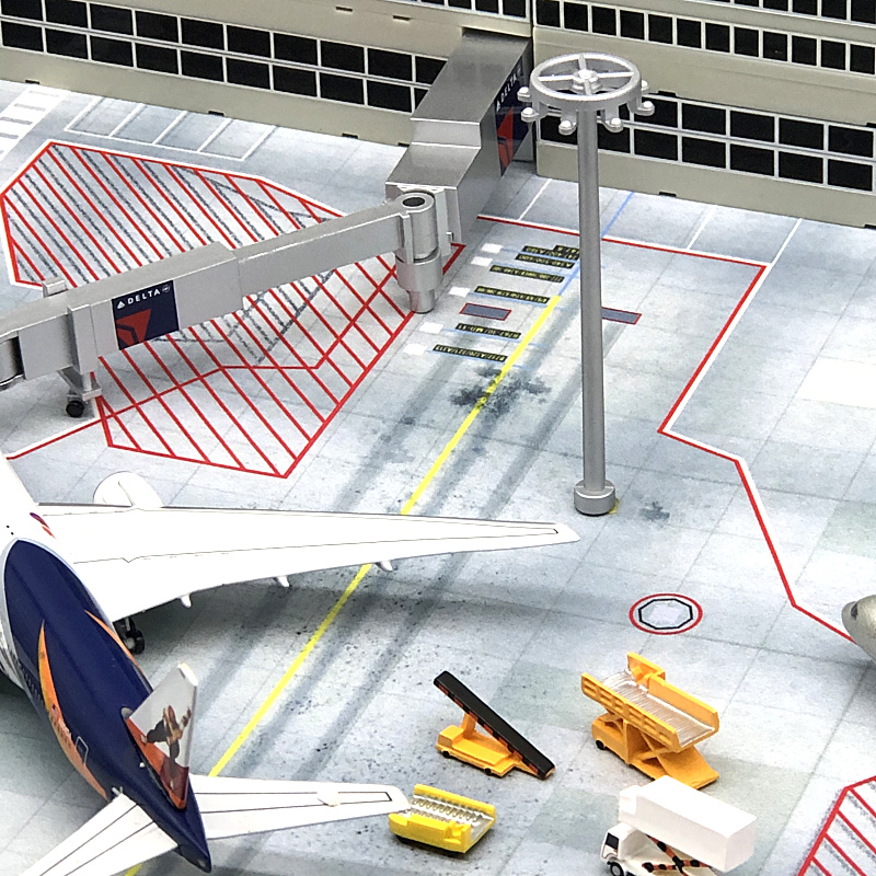 1/400机场地勤车航站楼廊桥指挥塔路灯地勤纸仿真客机模型配件