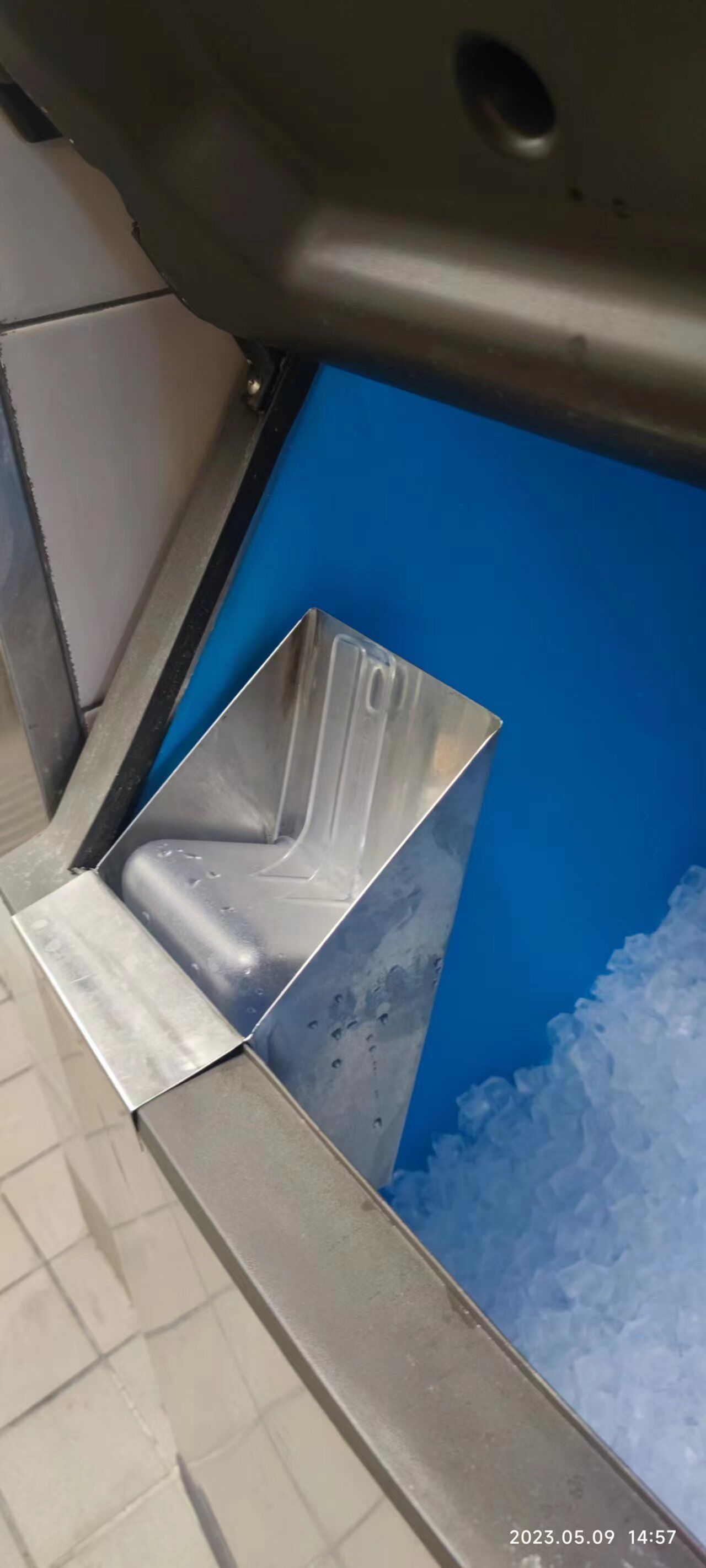 商用制冰机内置挂盒餐厅定位器具不锈钢器具肯德基餐厅同款