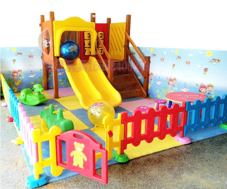 促销幼儿园室内儿童游乐设施肯德基滑梯组合4S店儿童区木质滑滑梯