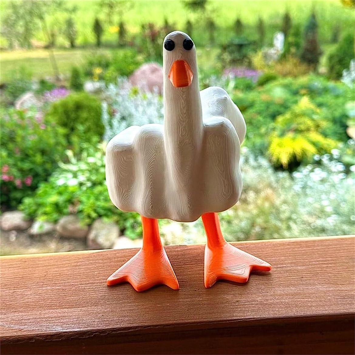 跨境有趣的小鸭子树脂小雕像装饰可爱的中指小鸭子家庭办公室桌面
