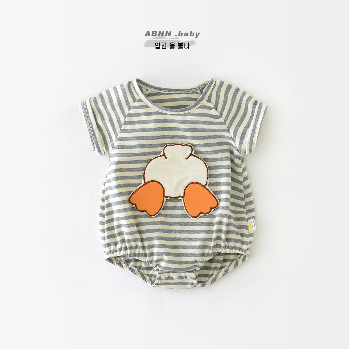 婴儿哈衣夏季新生卡通贴布小鸭子连体薄款短袖男宝宝洋气条纹爬服