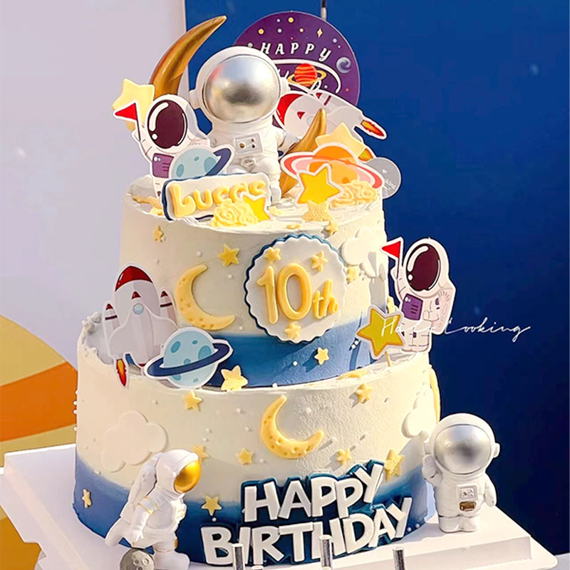 儿童宇航员生日蛋糕卡通宇航员摆件航天火箭飞机插牌装饰蛋糕插件