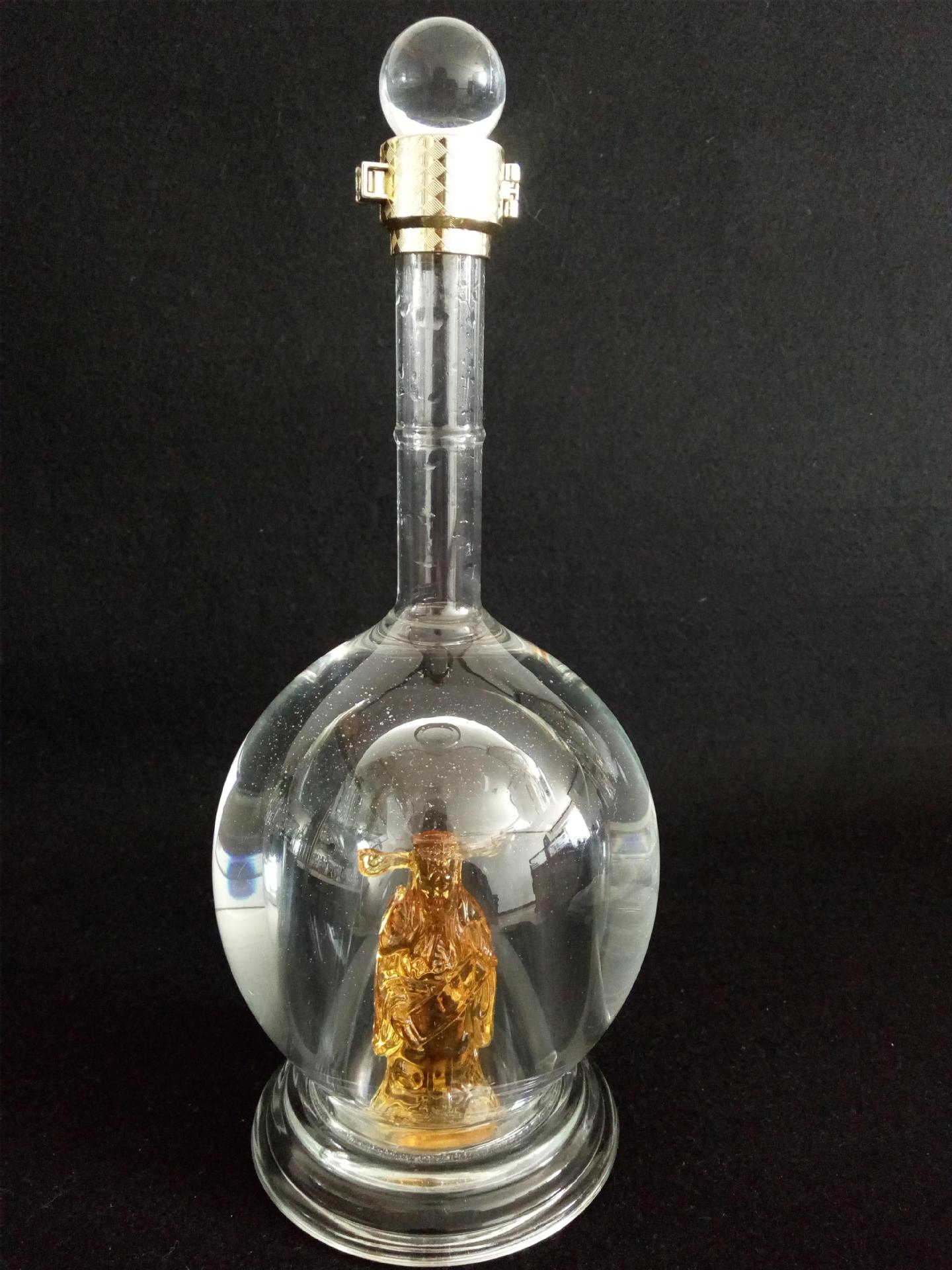 内置财神造型玻璃瓶玻璃工艺酒瓶白酒瓶武财神玻璃瓶