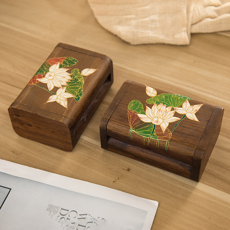 异丽进口实木工艺品创意手绘荷花收纳首饰盒复古棉签牙签盒名片盒