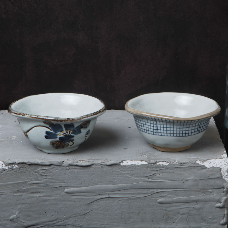 日韩式陶瓷餐具格子图案手绘青花酱碗粗陶三分烧潮流个性不规则碗