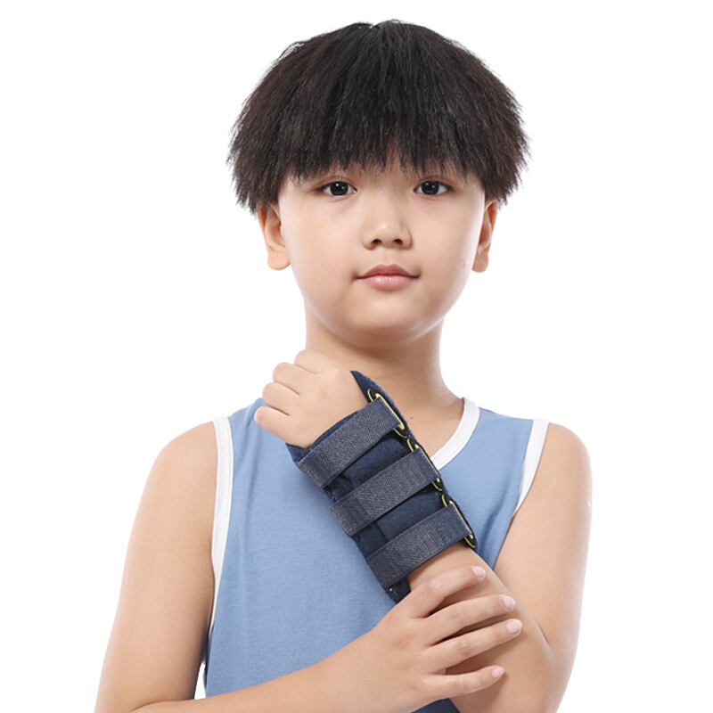 儿童腕关节固定带手臂术后骨折支具儿童前臂尺桡骨护腕手腕支撑