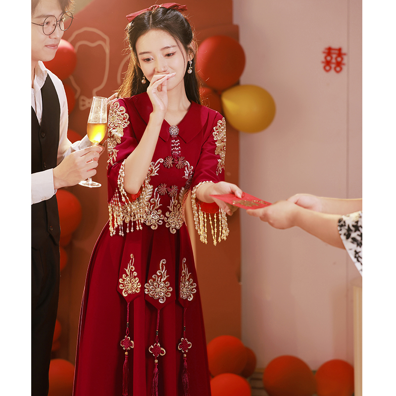 中式敬酒服新娘酒红色旗袍订婚秀禾服小个子结婚礼服裙女2023新款