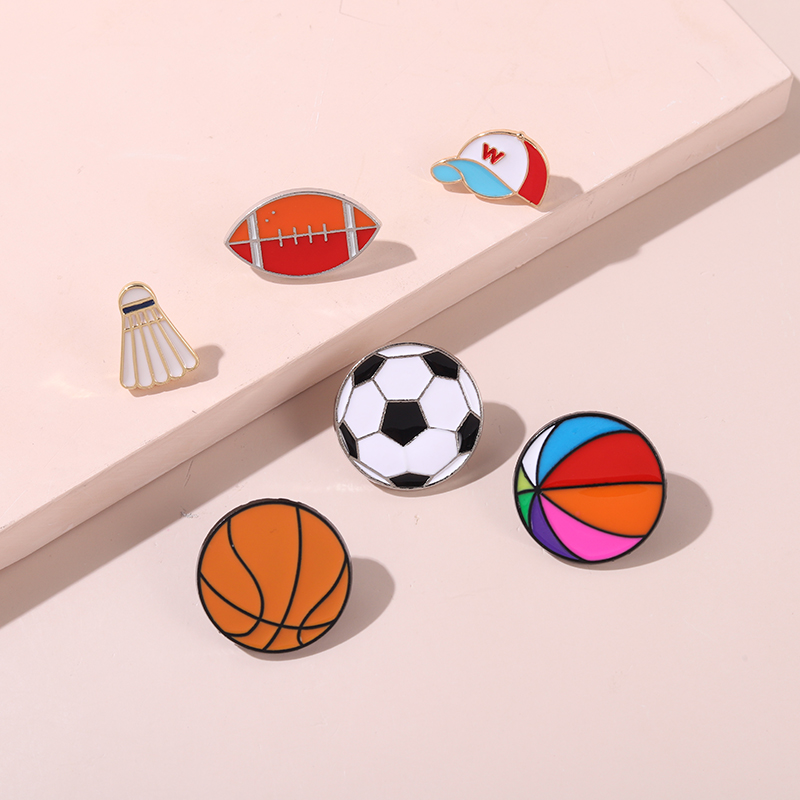 篮球足球运动胸针金属徽章学生情侣卡通个性别针衣服书包饰品勋章