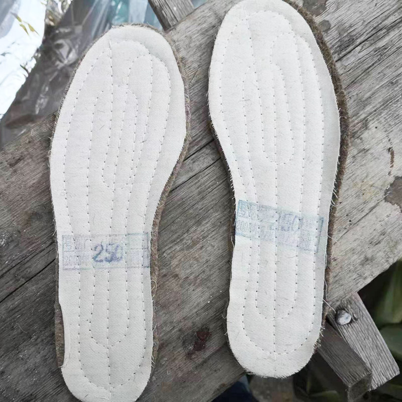 正品带蓝色戳印的   羊毛毡+乌拉草   棉布 鞋垫 冬季保暖鞋垫 大