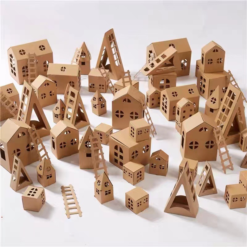 幼儿园纸板房子梦幻小镇环创材料建构区美工手工diy纸盒城堡小屋