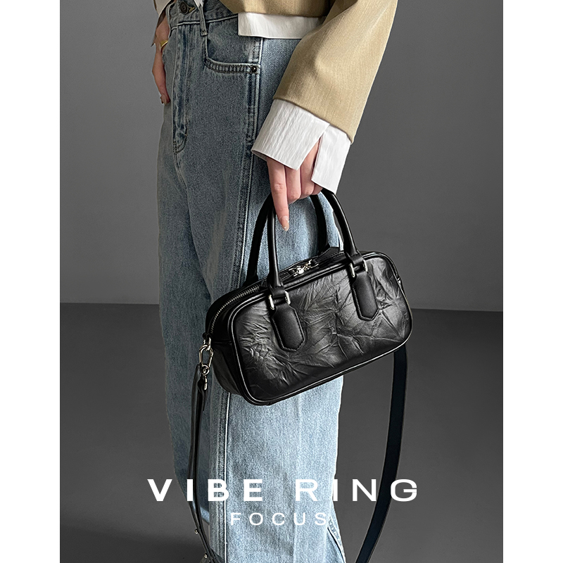 Vibe Ring/小众褶皱保龄球手提包包女牛皮高级感复古斜挎枕头包
