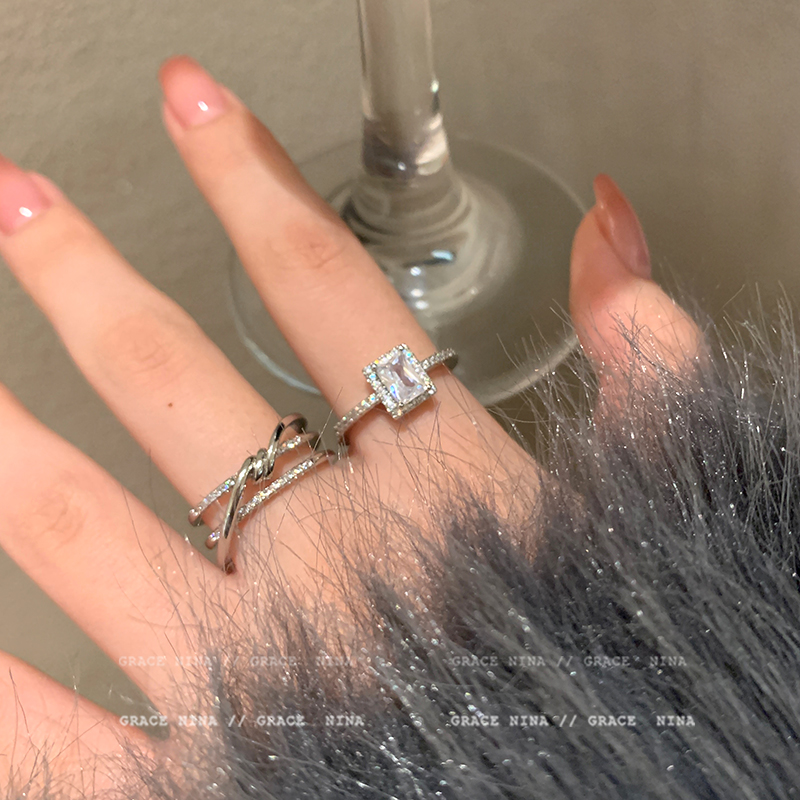 韩系缠绕微镶锆石戒指女小众设计ins风对戒时尚轻奢冷清感食指戒